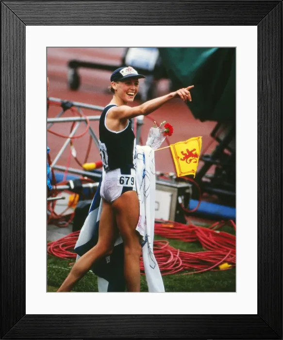 Framed Print : 1986 Edinburgh Commonwealth Games - Womens 10, 000m Framed Print : 1986 Edinburgh Commonwealth Games - Womens 10, 000m