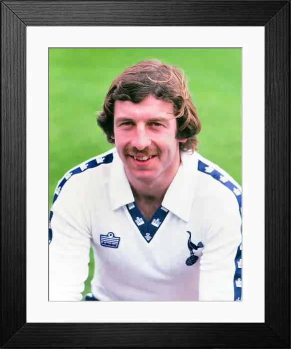 Framed Print : Gerry Armstrong - Tottenham Hotspur Framed Print : Gerry Armstrong - Tottenham Hotspur