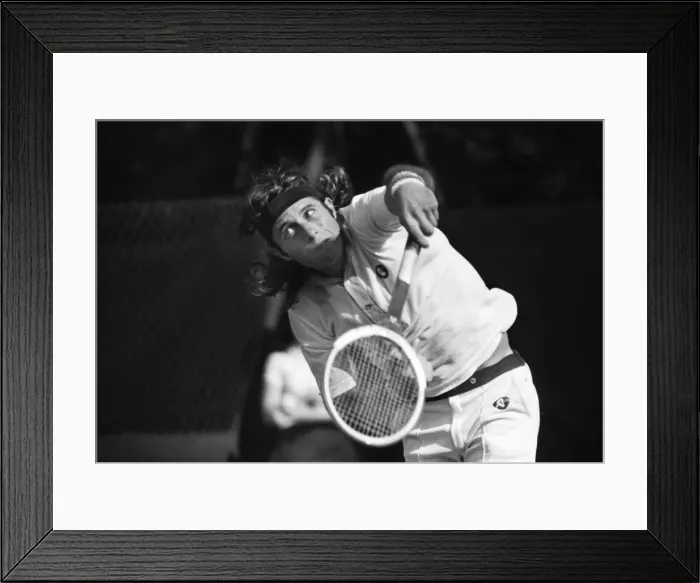 Framed Print : Guillermo Vilas - 1975 British Hard Court Championships