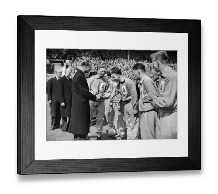 Framed Print : FA Cup Final: Forest 2 Luton 1 Framed Print : FA Cup Final: Forest 2 Luton 1