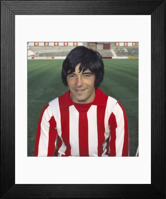 Framed Print : Paul Bennett - Southampton Framed Print : Paul Bennett - Southampton