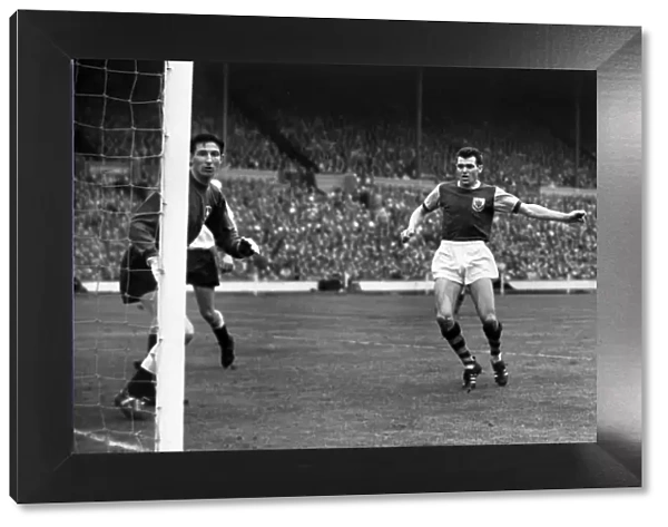 1962 FA Cup Final: Spurs 3 Burnley 1