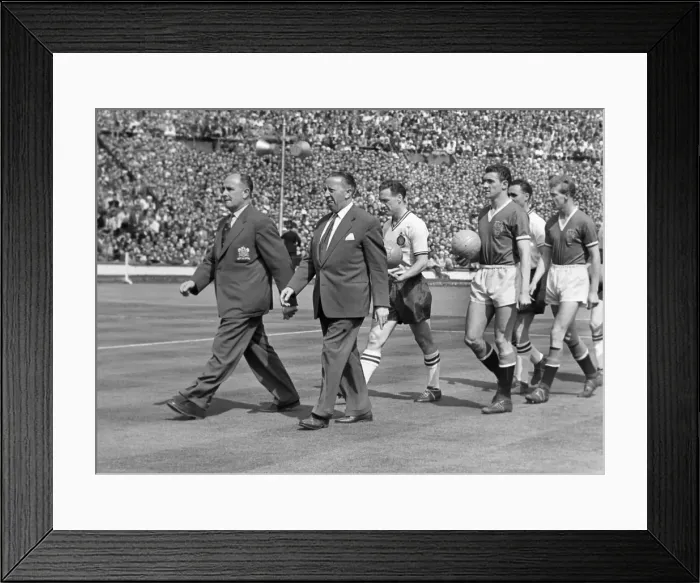 Framed Print : 1958 FA Cup Final: Bolton 2 Man Utd 0 Framed Print : 1958 FA Cup Final: Bolton 2 Man Utd 0
