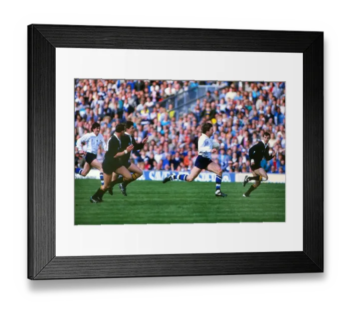 Framed Print : Baths Simon Halliday - 1987 John Player Special Cup Final Framed Print : Baths Simon Halliday - 1987 John Player Special Cup Final