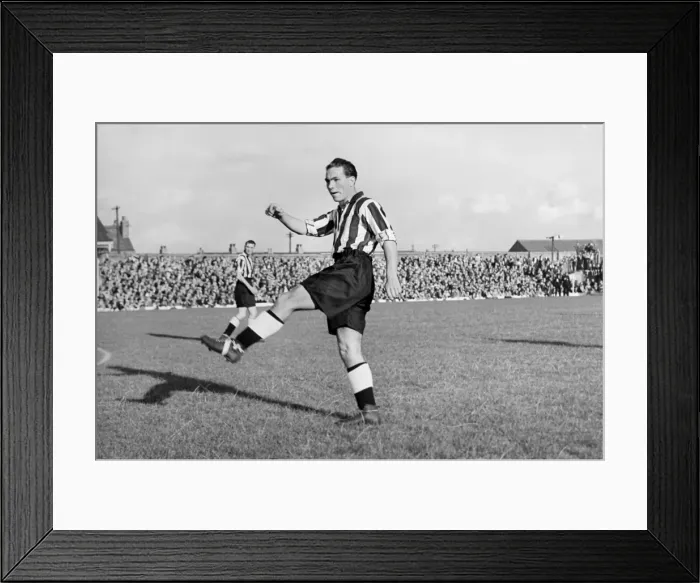 Framed Print : George Robledo - Newcastle United