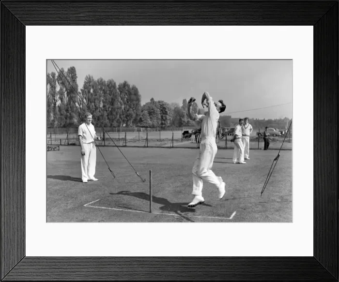 Framed Print : Jack Bannister - Warwickshire C. C. C Framed Print : Jack Bannister - Warwickshire C. C. C