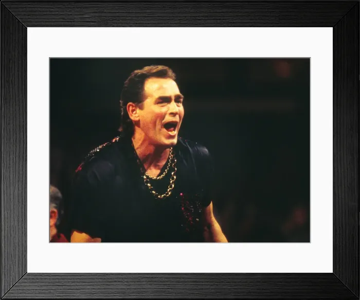 Framed Print : Bobby George - 1993 BDO World Darts Championship Framed Print : Bobby George - 1993 BDO World Darts Championship