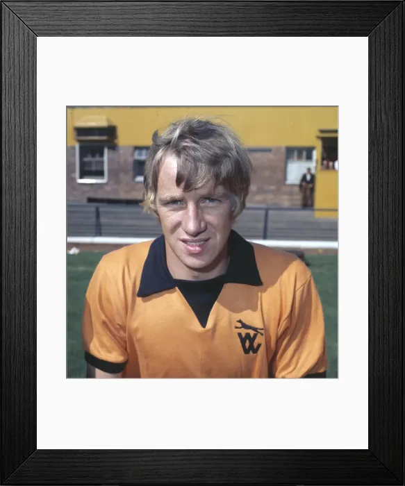 Framed Print : Bob Lutton - Wolverhampton Wanderers