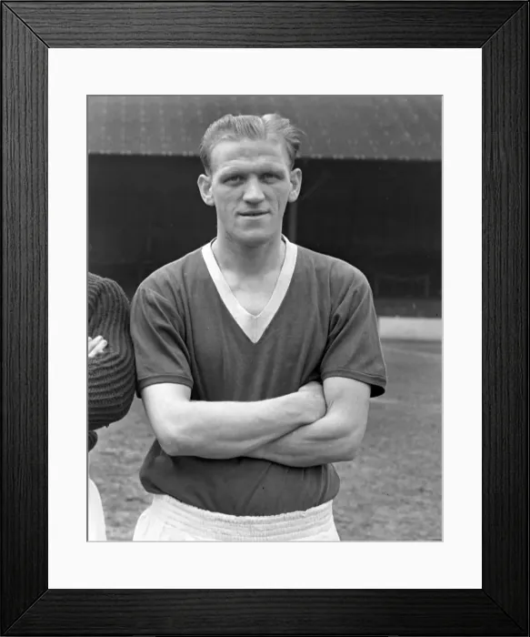 Framed Print : Tommy Johnston - Leyton Orient Framed Print : Tommy Johnston - Leyton Orient