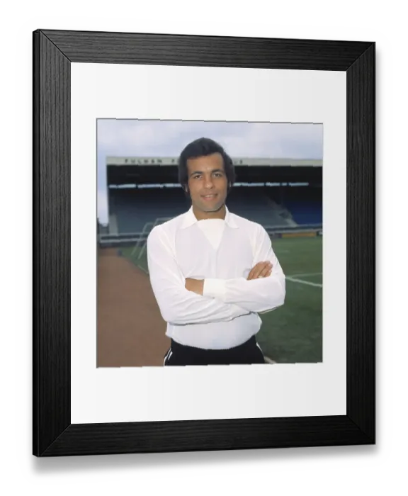 Framed Print : Stan Horne - Fulham Framed Print : Stan Horne - Fulham