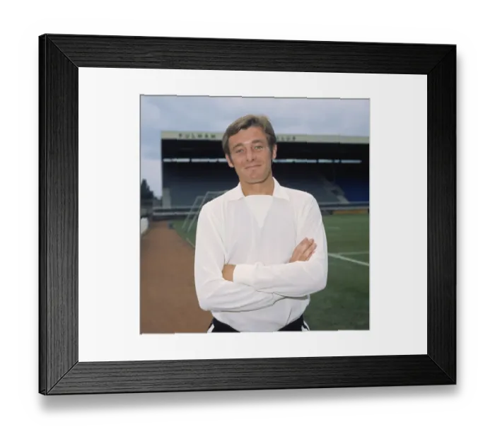 Framed Print : Mike Pentecost - Fulham Framed Print : Mike Pentecost - Fulham