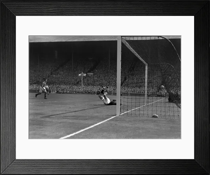 Framed Print : FA Cup Final: Blackpool 4 Bolton 3 Framed Print : FA Cup Final: Blackpool 4 Bolton 3