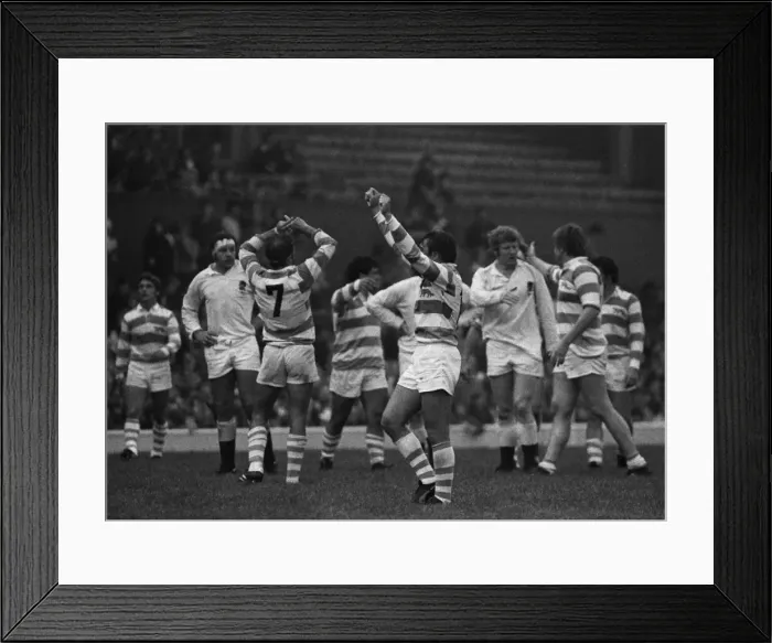 Framed Print : England XI 13 Argentina 13 Framed Print : England XI 13 Argentina 13