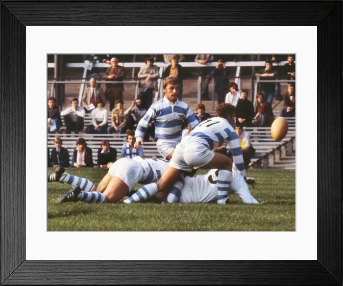Framed Print : England XI 13 Argentina 13 Framed Print : England XI 13 Argentina 13