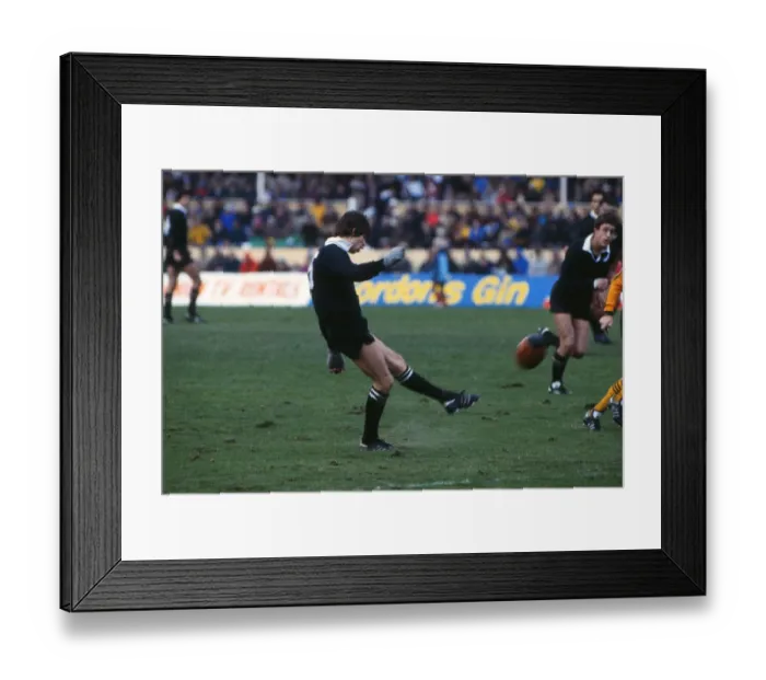 Framed Print : Allan Hewson kicks at goal for the All Blacks - 1983 British Lions Tour to New Zealand