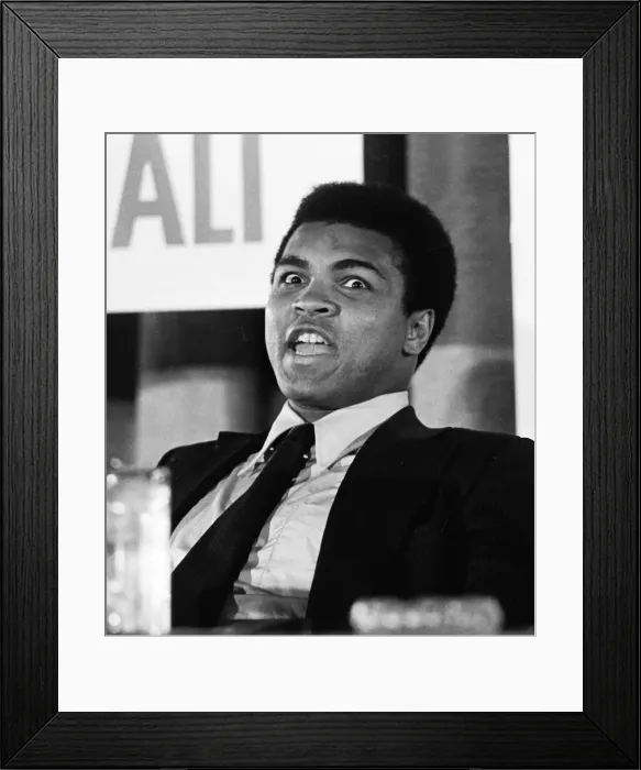 Framed Print : Muhammad Ali - 1971 Press Conference in London Framed Print : Muhammad Ali - 1971 Press Conference in London