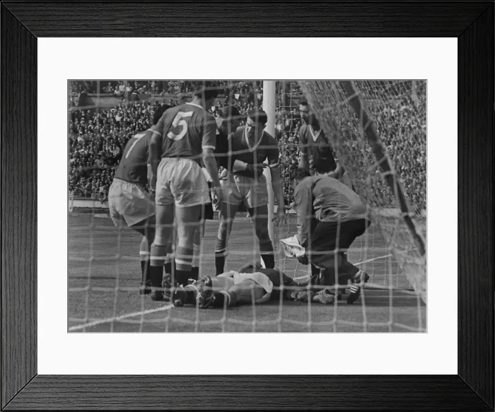 Framed Print : FA Cup Final: Bolton 2 Man Utd 0 Framed Print : FA Cup Final: Bolton 2 Man Utd 0