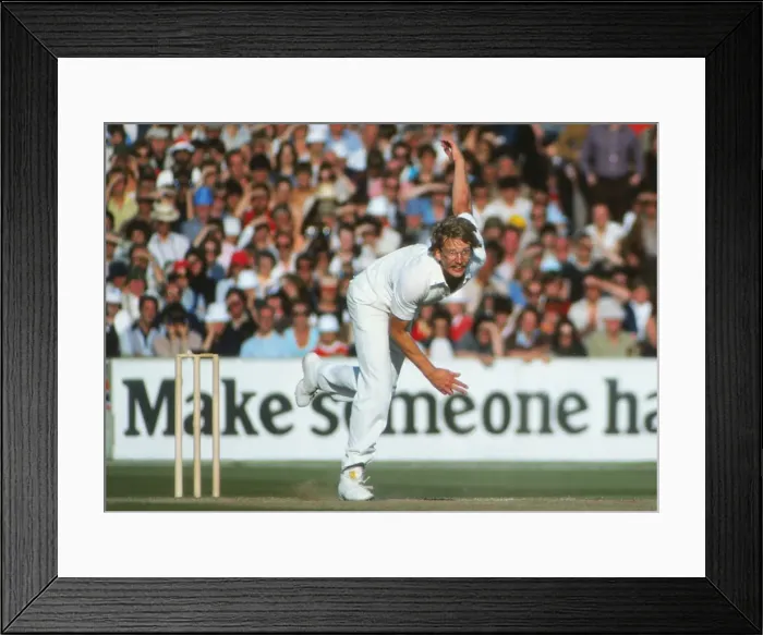 Framed Print : 5th Test - Old Trafford Framed Print : 5th Test - Old Trafford