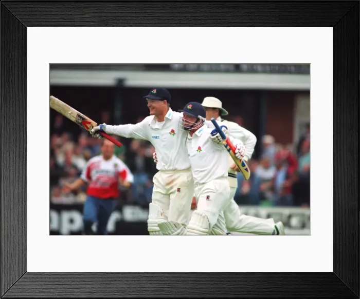 Framed Print : B&H SF: Lancs bt Worcs 2wkts Framed Print : B&H SF: Lancs bt Worcs 2wkts