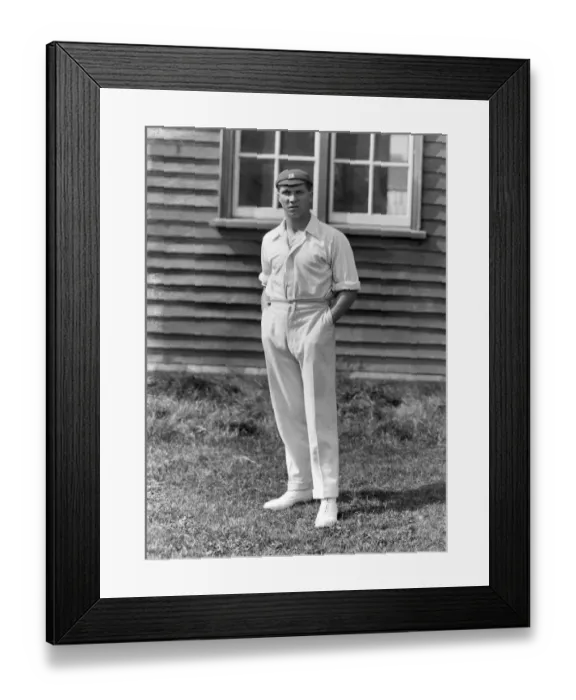 Framed Print : Harry Howell - Warwickshire C. C. C Framed Print : Harry Howell - Warwickshire C. C. C