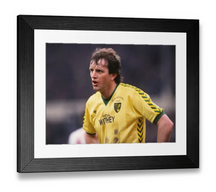 Framed Print : 1985 Lge Cup Final: Norwich 1 Sunderland 0 Framed Print : 1985 Lge Cup Final: Norwich 1 Sunderland 0