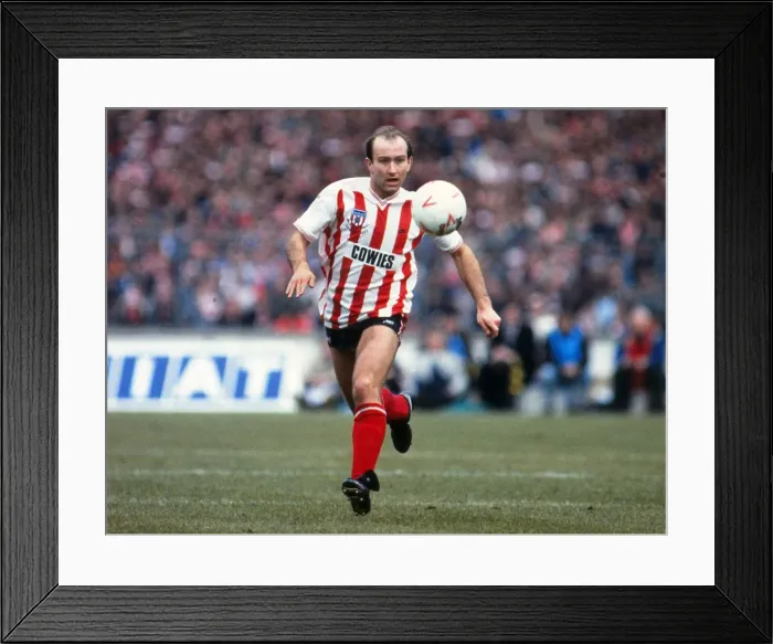 Framed Print : 1985 Lge Cup Final: Norwich 1 Sunderland 0 Framed Print : 1985 Lge Cup Final: Norwich 1 Sunderland 0