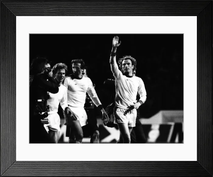 Framed Print : Euro Cup Final: Bayern 1 St Etienne 0 Framed Print : Euro Cup Final: Bayern 1 St Etienne 0