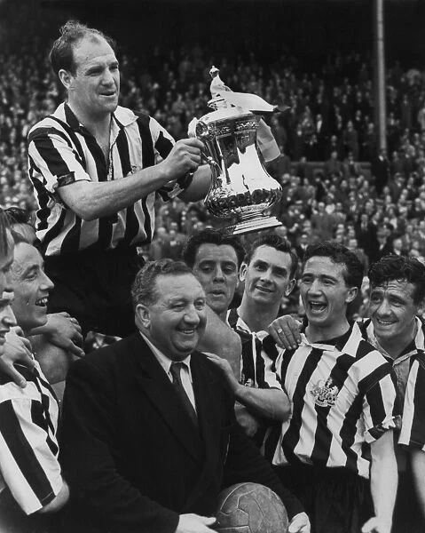 1955 FA Cup Final: Newcastle 3 Man City 1