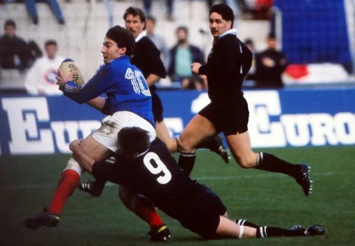 Framed Print : 2nd Test: France 16 NZ 3 Framed Print : 2nd Test: France 16 NZ 3
