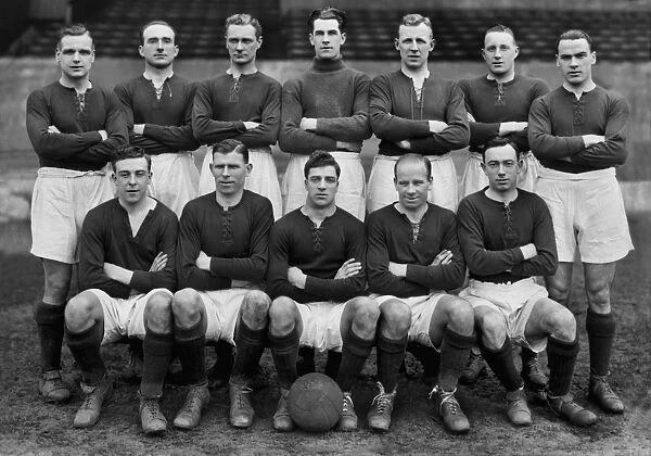 Arsenal - 1927 / 28. Football - 1927  /  1928 season - Arsenal Team Group
