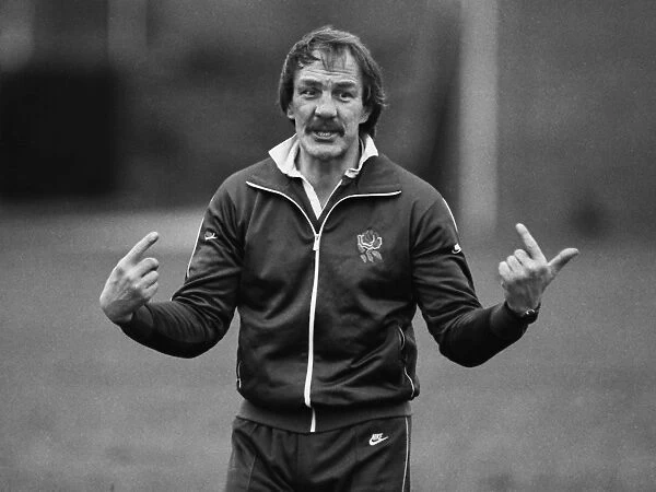 England coach Roger Uttley in 1988