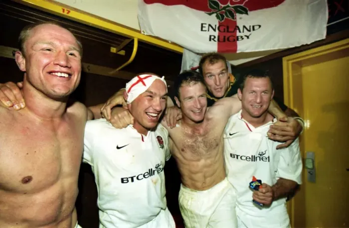Framed Print : England players celebrate after defeating South Africa in 2000 Framed Print : England players celebrate after defeating South Africa in 2000