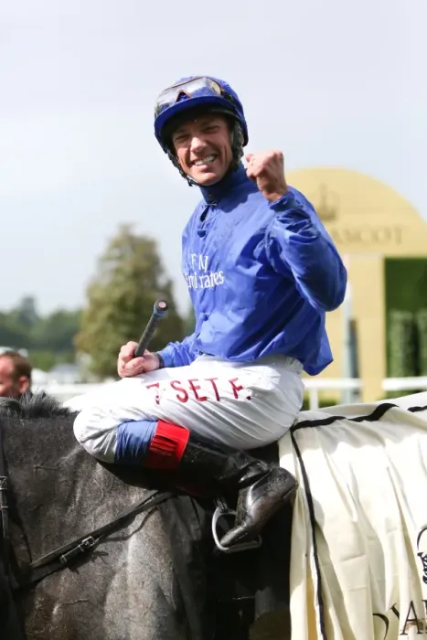 Framed Print : Frankie Dettori celebrates victory in the 2012 Royal Ascot Gold Cup Framed Print : Frankie Dettori celebrates victory in the 2012 Royal Ascot Gold Cup