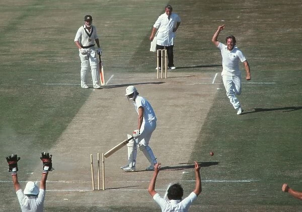 Ian Botham bowls Terry Alderman to win the 4th Test of the 1981 Ashes