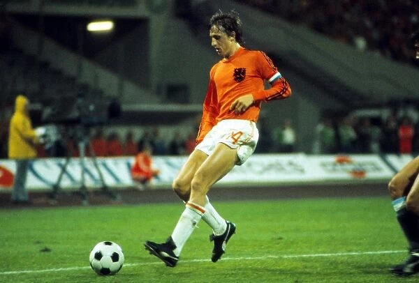 Johan Cruyff on the ball at the 1974 World Cup