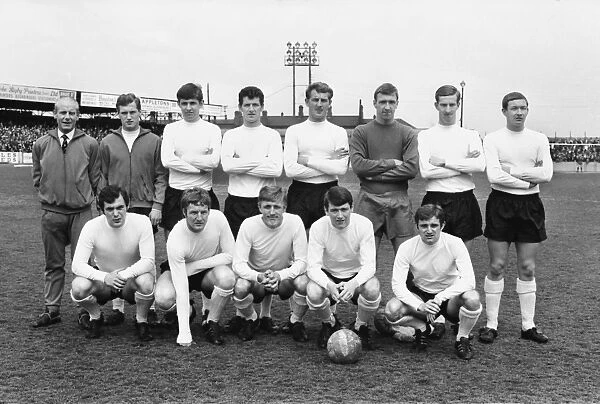 Luton Town - 1967 / 8. Football - 1967  /  1968 Fourth Division - Crewe Alexandra