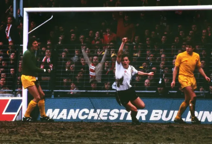 Framed Print : Manchester Uniteds Steve Coppell celebrates Brian Greenhoffs goal against Liverpool in the 1977 FA Cup Framed Print : Manchester Uniteds Steve Coppell celebrates Brian Greenhoffs goal against Liverpool in the 1977 FA Cup