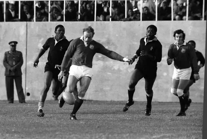 Framed Print : Mike Gibson - 1974 British Lions Tour to South Africa Framed Print : Mike Gibson - 1974 British Lions Tour to South Africa