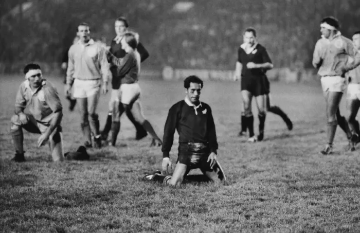 Framed Print : New Zealand centre Steve Pokere drops to his knees after he over-hits his kick ahead against the Midlands in 1983