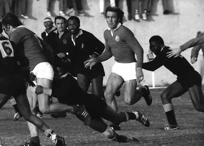 Framed Print : Roger Uttley - 1974 British Lions Tour to South Africa Framed Print : Roger Uttley - 1974 British Lions Tour to South Africa