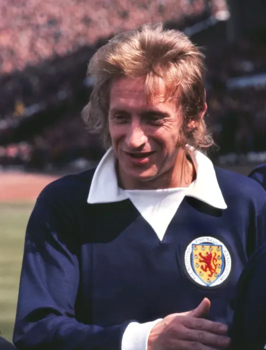 Framed Print : Scotlands Denis Law - 1972 British Home Championship Framed Print : Scotlands Denis Law - 1972 British Home Championship