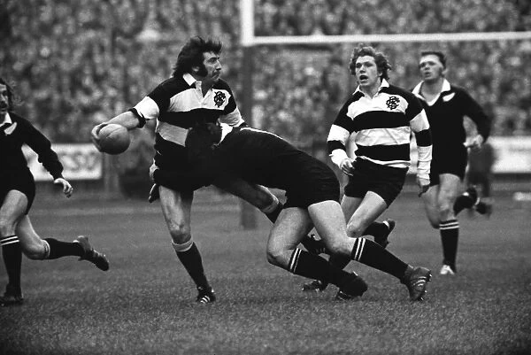 Tom David passes the ball for the Barbarians in the build-up to Gareth Edwards famous try against the All Blacks in 1973