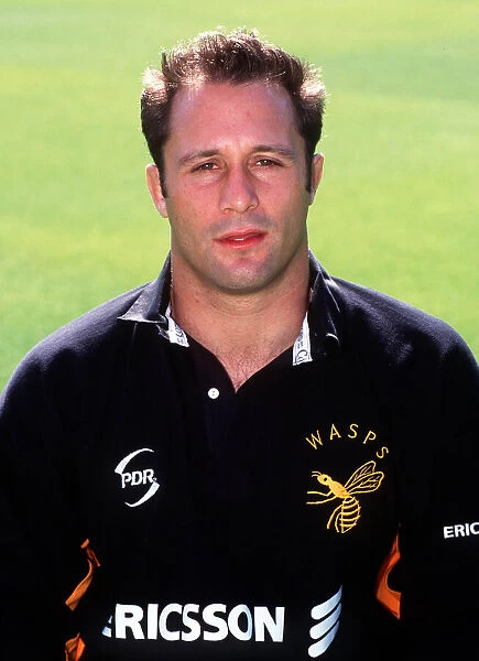 Wasps RFC 1998-99. Rugby Union - 1998 - 1999 Wasps Photocall 02 / 08 / 1998