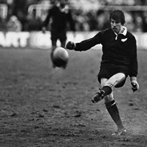 Allan Hewson kicks a penalty for the All Blacks against the British Lions in 1983