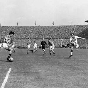 Bobby Charlton shoots during the 1957 FA Cup Final