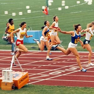 East Germanys Renate Stecher wins 200m gold at the 1972 Munich Olympics