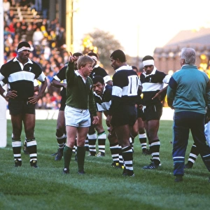 Fijis Tevita Vonolagi is sent-off against England in 1989