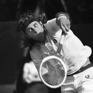 Guillermo Vilas - 1975 British Hard Court Championships