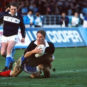 John Kirwan scores a try in the 1987 World Cup Final
