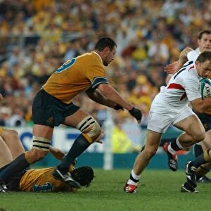 Mike Catt makes a break during the 2003 World Cup Final
